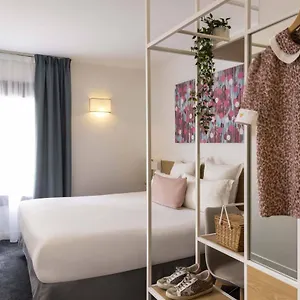 Hotel Louis Blanc, Paryż