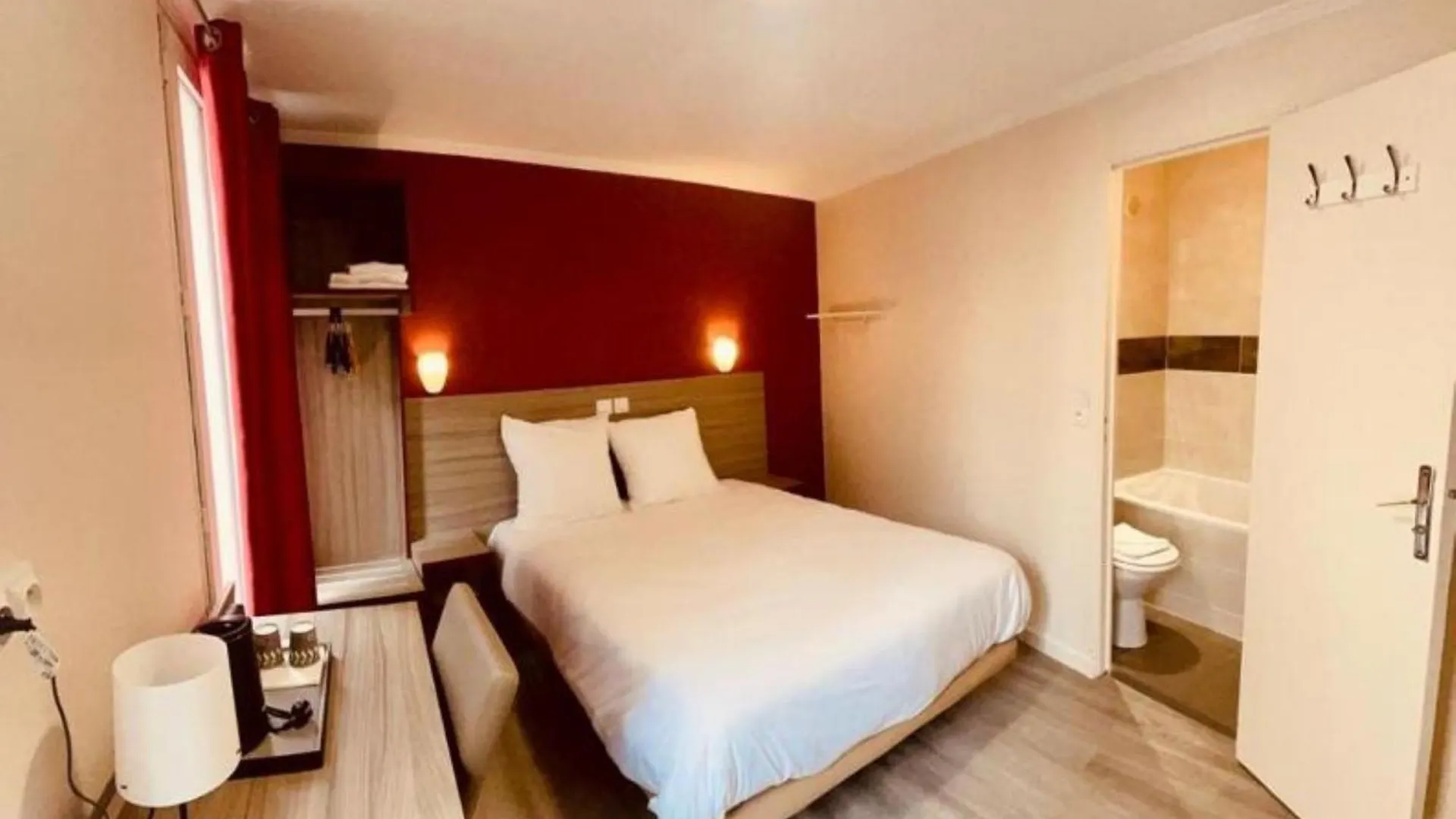 Hipotel Paris Gambetta Republique 2*,  Frankrijk